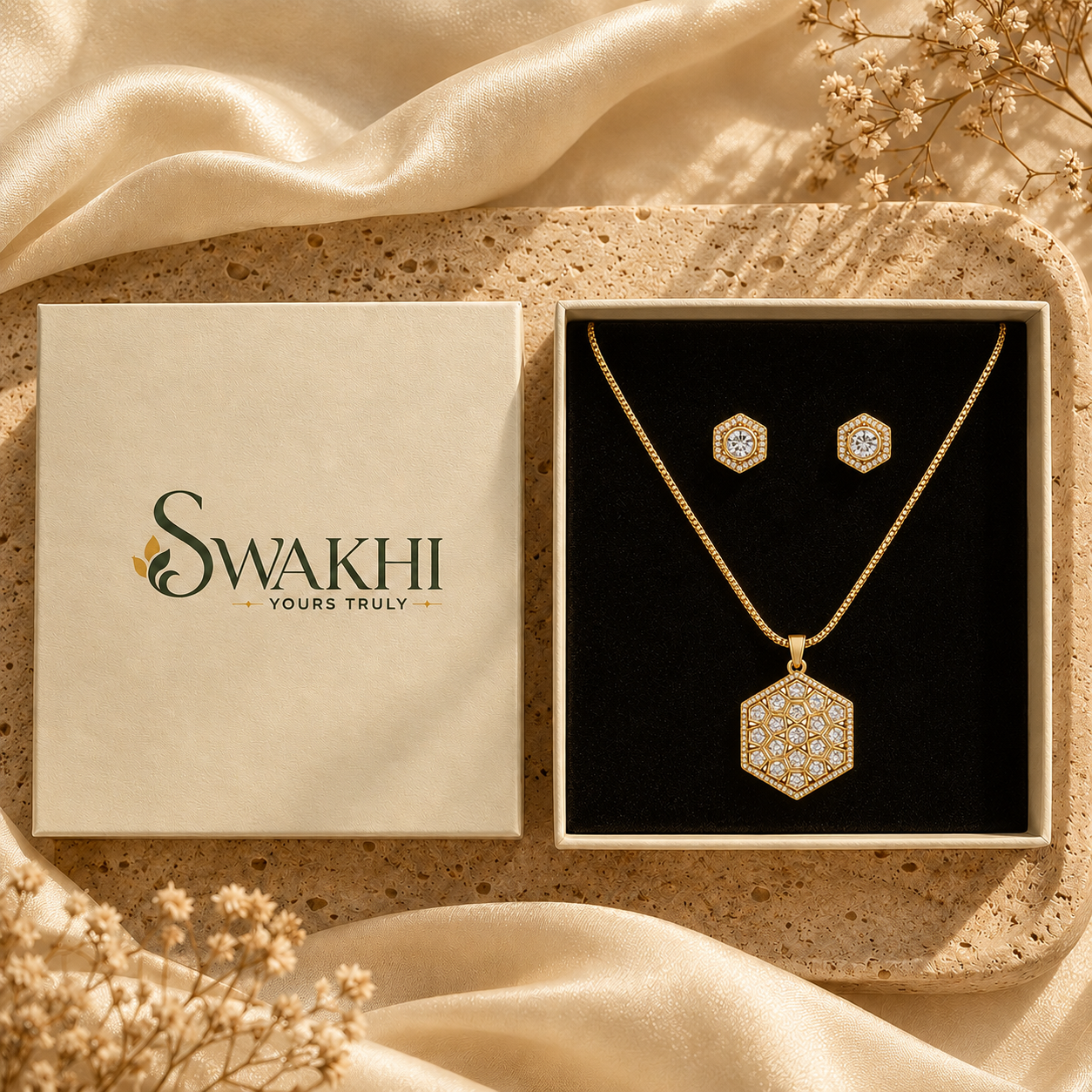 Honeycomb Pendant & Studs - 24K Gold Plated